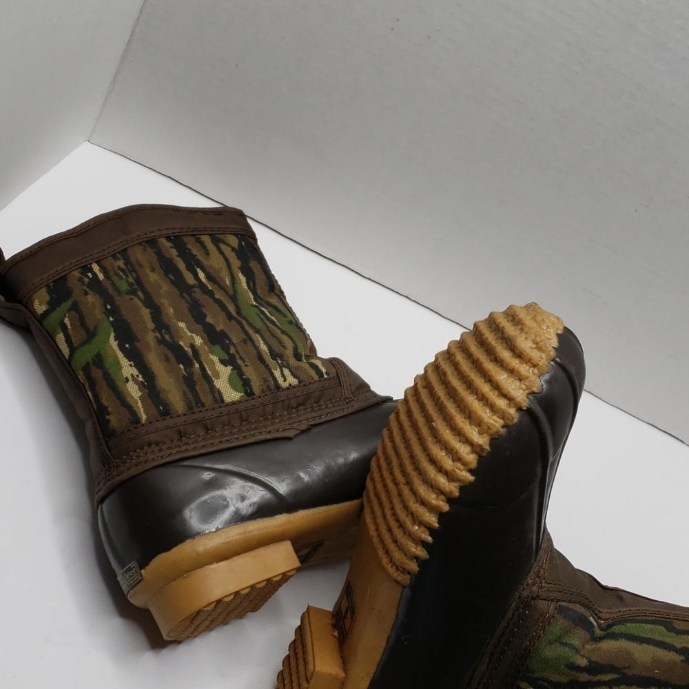 Golden Retriever Thinsulate Camo Duck Boots Sz. 6 - Picture 10 of 11